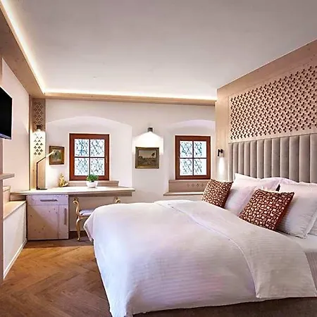Hotel Julian Alps 3*